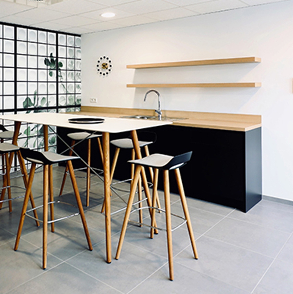 Project: Pro Office<br />
Ph: Regine Rabanus Project: Pro Office<br />
Ph: Regine Rabanus