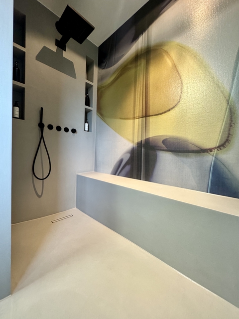 Innovative shower
